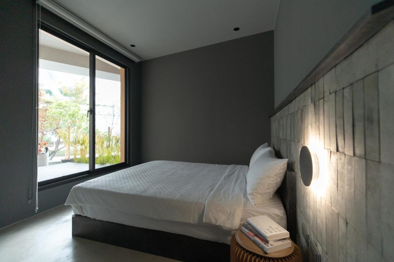 J Youai House 珍友愛 景觀包棟民宿 Tainan Eksteriør billede